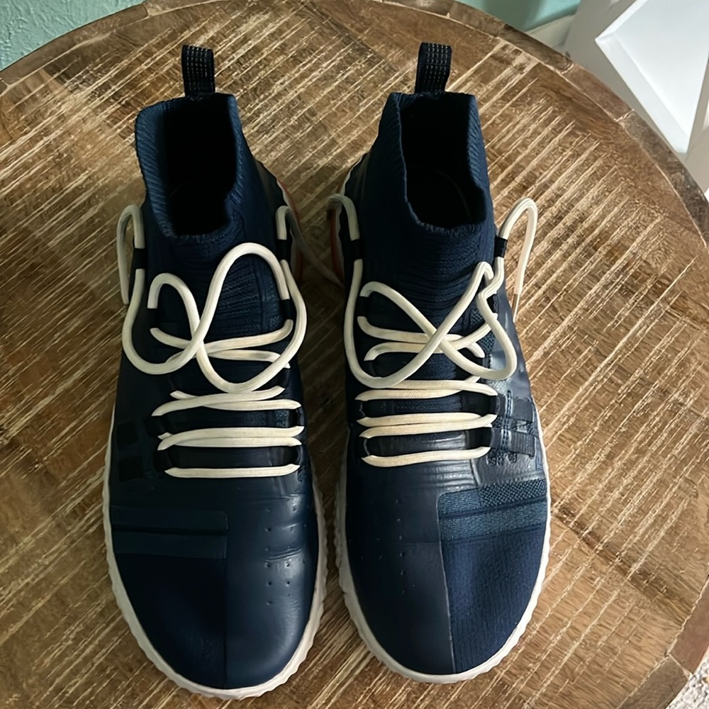 Under Armour Navy and White Athletic Shoes